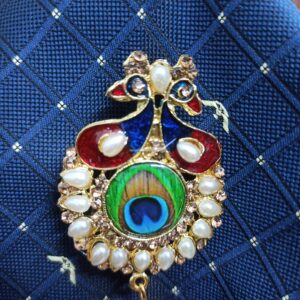 Peacock Golden Pearl Saree Pin